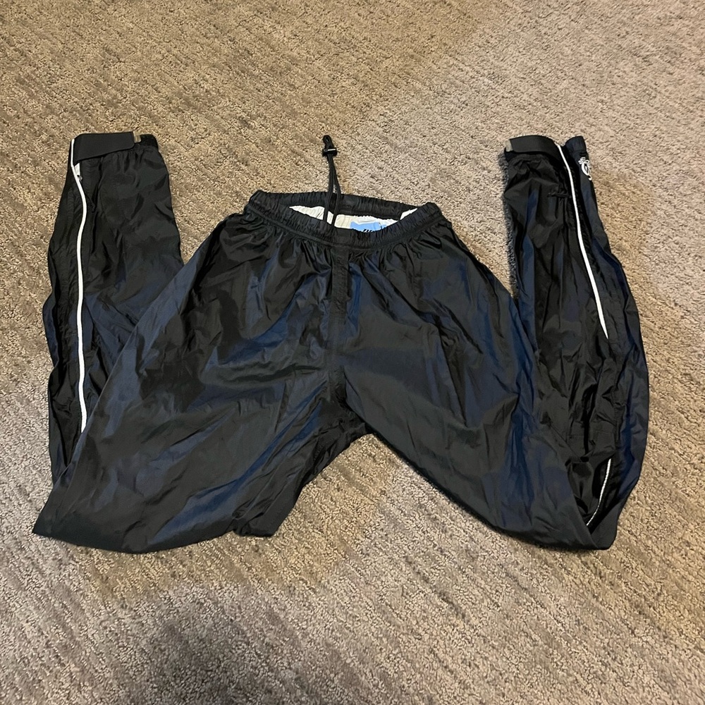 Novara waterproof bike pants/shell